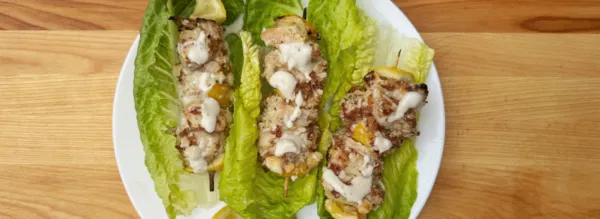 Brochettes de poulet BBQ façon César