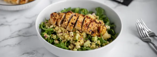 Salade de couscous au poulet moutarde Dijon et miel épicé