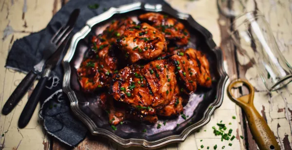 ASIAN-STYLE GRILLED CHICKEN THIGHS