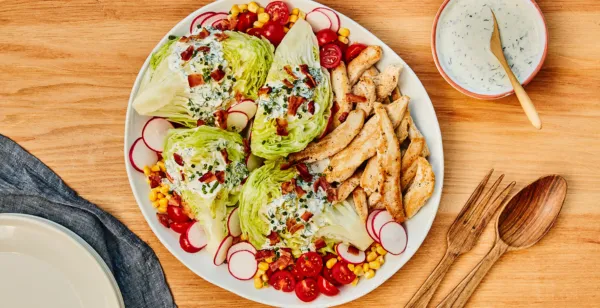 SALADE RANCH AU POULET STYLE SUD-OUEST