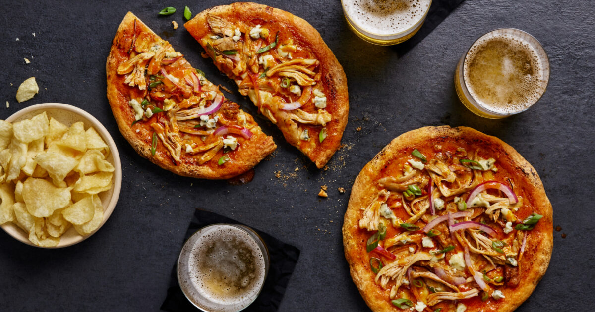 Chicken Pizza Recipe with Buffalo Style Sauce | Exceldor