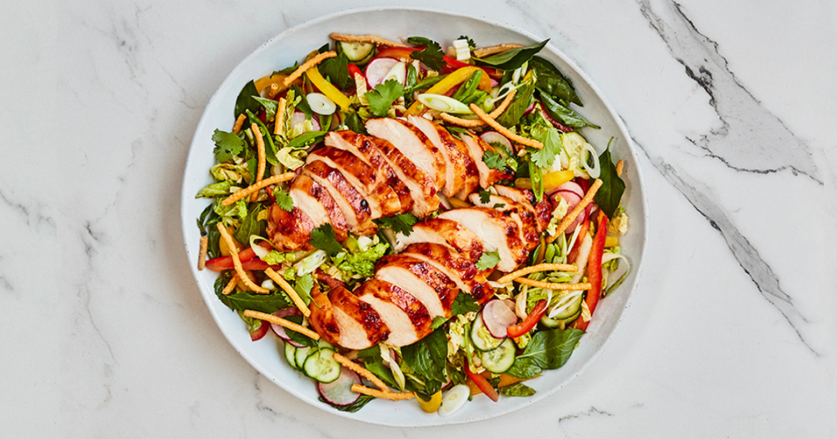 Healthy grilled chicken salad | Exceldor