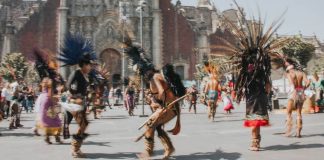 آشنایی با فرهنگهای بومی سراسر دنیا