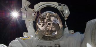 سفر گردشگران به فضا از سال 2020