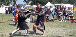 فستیوال بروکز در آلبرتا: تجربهٔ فانتریهای قرون وسطایی