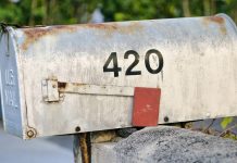 چین به کانادا: لطفا ماریجوانا به کشور ما پُست نکنید