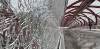 جریمه ۱۱۵ هزار دلاری معمار پل صلح کلگری (Peace Bridge)