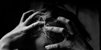 افسردگی ؛ بیماری خاموشی که روح را از درون میتراشد