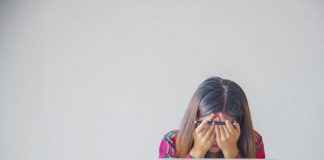 ۶ عادت غلطی که به شغل و وجهه حرفهای شما صدمه می زند