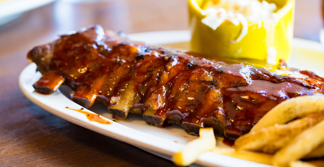 آفر هفتگی گوشت دنده و خرچنگ در رستوران Booker’s BBQ کلگری