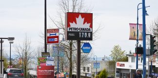 تلاش مسئولان بریتیشکلمبیا برای حل معمای قیمت بالای سوخت