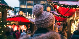 بازارچه شبانهٔ Fridays on Front سیزده دسامبر در مترو ونکوور