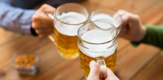 سفارش و تحویل الکل در ۳ شهر آلبرتا به کمک SkiptheDishes