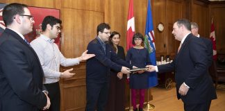 حمایت دولت آلبرتا از کمکهزینه تحصیلی بزرگداشت قربانیان سقوط هواپیمای اکراینی