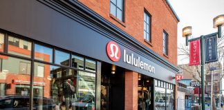 سرقت از فروشگاه Lululemon در کلگری