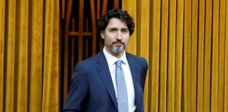 سکوت طولانی ترودو درباره برخورد ترامپ با معترضان امریکایی