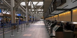 تصاویری از فرودگاه بینالمللی ونکوور، خالیتر از همیشه