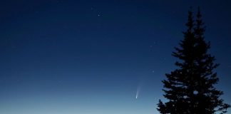 تماشای نورانیترین ستاره دنبالهدار دو دهه اخیر را از دست ندهید