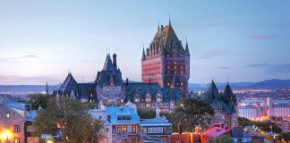 برای جهانگردی نیاز نیست از کانادا خارج شوید!