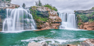 آلبرتای باشکوه: عاشق آبشارهای Lundbreck Falls میشوید