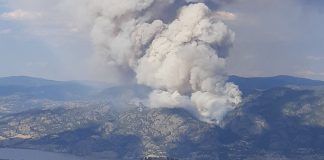 رشد آتشسوزی در Christie Mountain منجر به تخلیه اضطراری شد