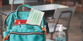 رای والدین کانادایی به ماسک پوشیدن بچهها در مدرسه