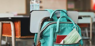 چگونه آلبرتا 1.7 میلیون ماسک قابل استفاده مجدد برای دانشآموزان تهیه میکند face-masks-students-school