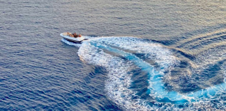 جریمه ۲,۰۰۰ دلاری قایقران امریکایی در آبهای کانادا