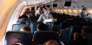 جریمه هزار دلاری مسافران هوایی به دلیل امتناع از پوشیدن ماسک compulsory wearing mask