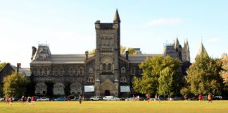 اجازه ورود دانشجویان بینالمللی به کشور کانادا