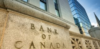 بانک مرکزی کانادا: اثرات اقتصادی کووید-۱۹ تا سال ۲۰۲۲ ادامه مییابد