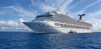 ممنوعیت کشتیهای گردشگری تا فوریه سال آینده در کانادا