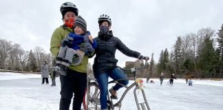 راندن Ice Bike روی دریاچههای یخزده کلگری!