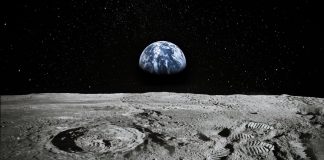 اولین فضانورد کانادایی که به ماه پرواز خواهد کرد