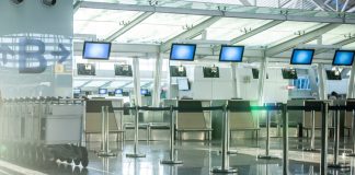 آلبرتا از مسافران بریتانیا میخواهد فوراً آزمایش COVID-19 را انجام دهند