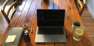 میلیونها کانادایی مشمول کسر مالیات جدید به خاطر کار از خانه