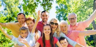 ارسال دعوتنامههای برنامه 2020 Parents and Grandparents