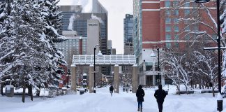 کاهش محدودیتهای تجمع در آلبرتا