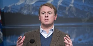 آلبرتا اولین ابتلای افراد غیر مسافر به کووید-۱۹ بریتانیایی را گزارش کرد