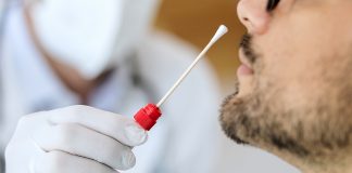 واجدین شرایط انجام آزمایش PCR کووید-۱۹ در آلبرتا