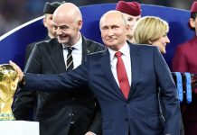 فیفا محرومیت روسیه از جام جهانی ۲۰۲۲ قطر را بررسی میکند