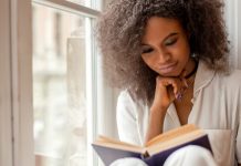 با مطالعه هر کتاب 200 دلار دستمزد بگیرید