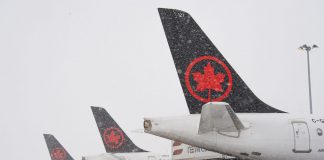 سرگردانی گروهی از مسافران آمریکایی پس از لغو پروازهای Air Canada