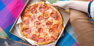 پیتزاهای ۳٬۱۴ دلاری Blaze Pizza در سراسر کانادا
