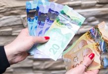 مقایسه حداقل دستمزد کانادا با دیگر کشورها