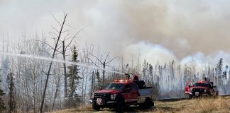 آتشسوزی گسترده در نزدیکی شهر بنف