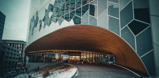 معرفی بهترین دورههای آموزشی رایگان در کتابخانه کلگری