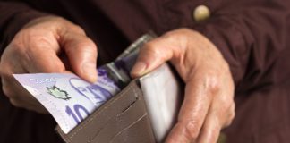 هرآنچه باید درباره فرهنگ انعام دادن در کانادا بدانید