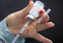 ضرورت تزریق واکسن کووید-۱۹ و آنفولانزا پیش از تعطیلات