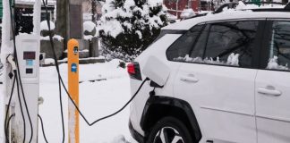 مالیات 200 دلاری آلبرتا برای خودروهای الکتریکی